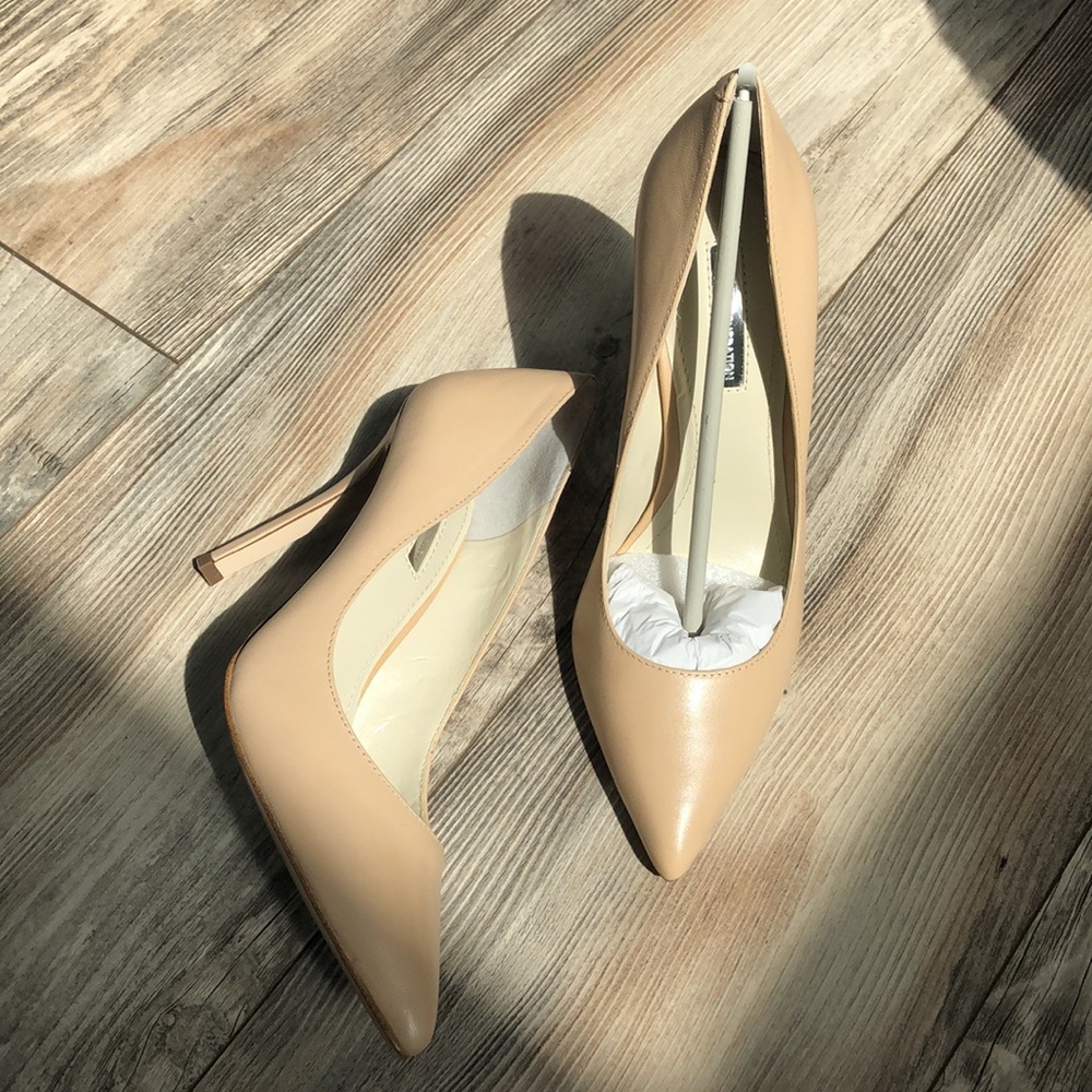 BCBGeneration Nude Heels | NIB ✨